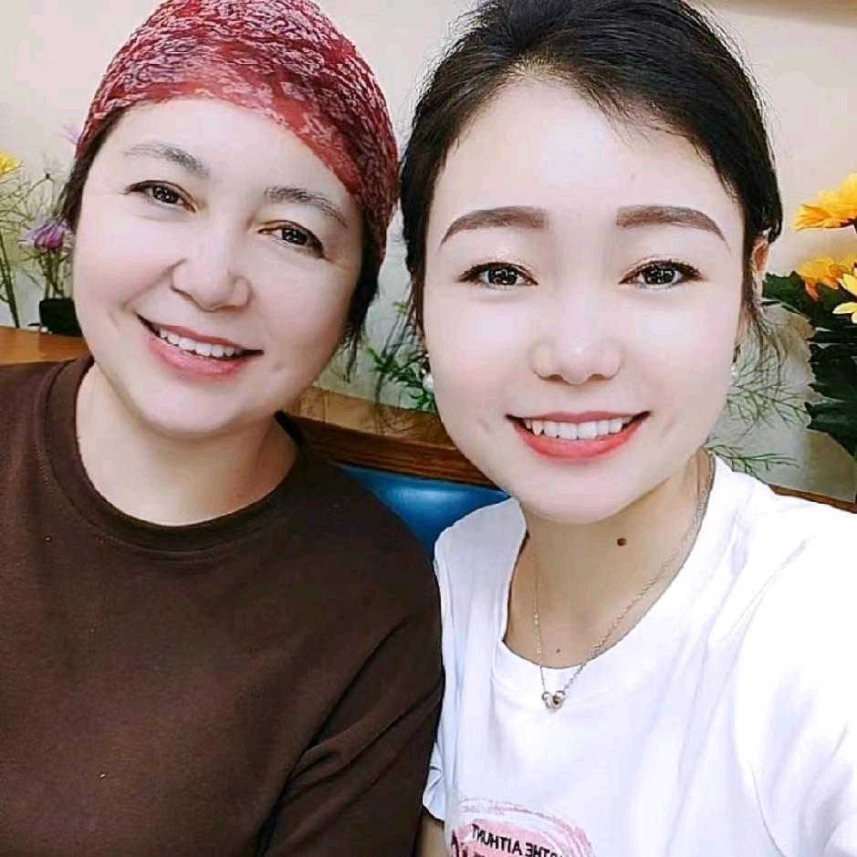 燕子家的妈妈装“新疆包邮”