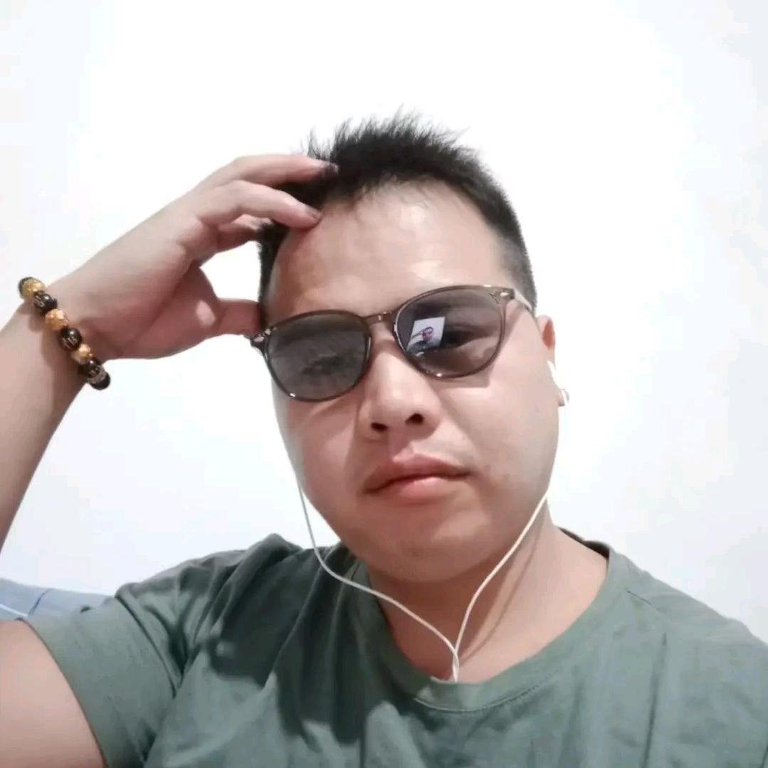 陈小龙