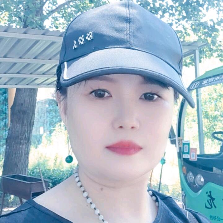 超靓每天上午直播