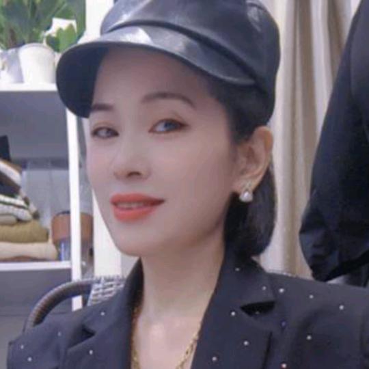 唯依坊:阿仙﹥杜桥小商品城B5-209－