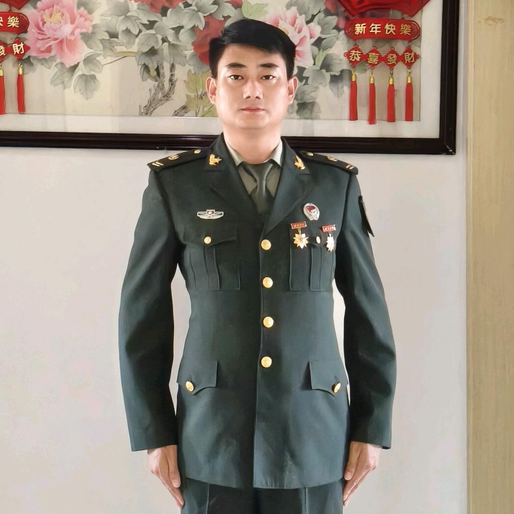致敬兵哥哥