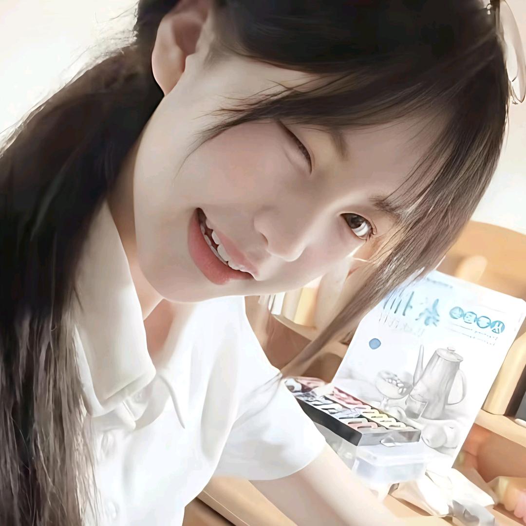 锦桉.
