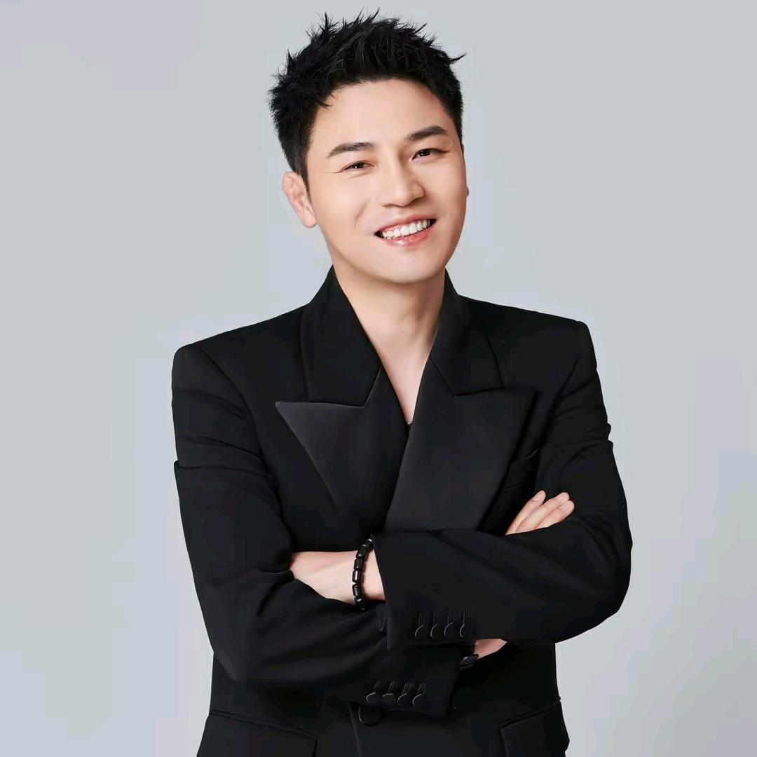 胸怀大志（段先生）