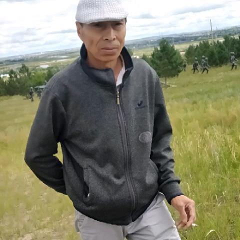 钩鱼人