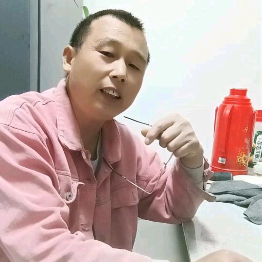 宝应快乐哥帅哥😎🌴