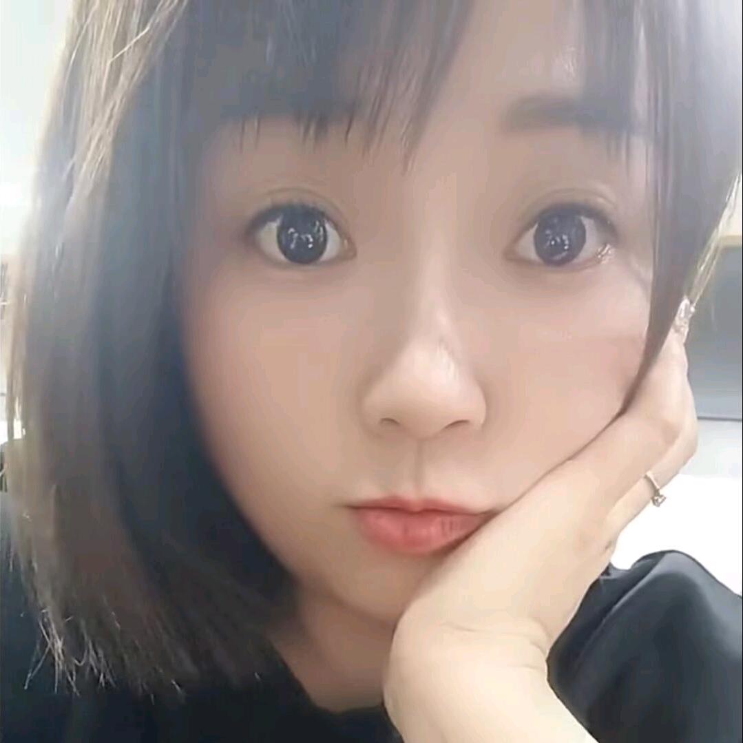 💞英᭄丫头💞