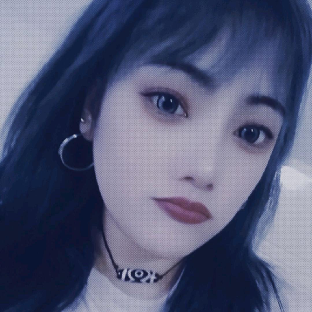 是莹莹 Y