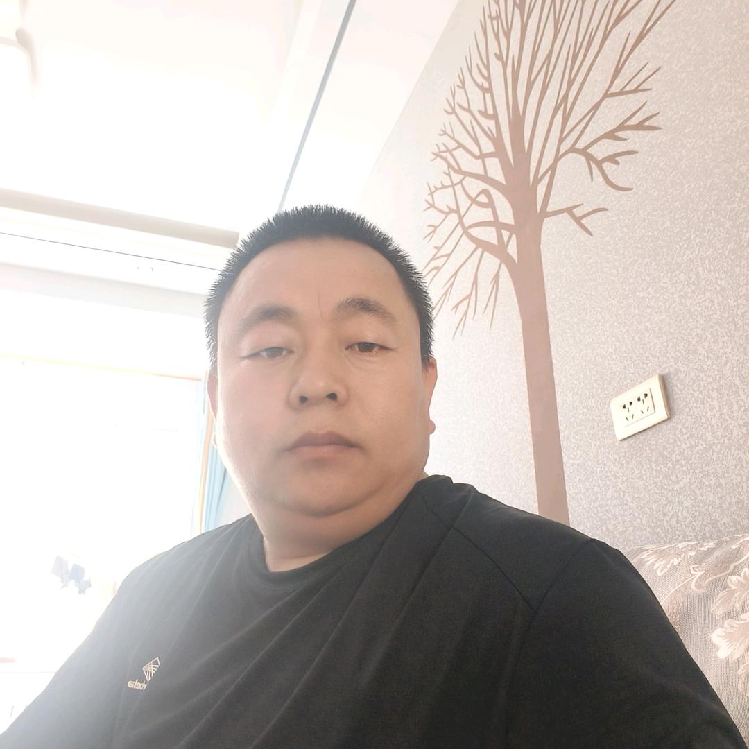 开上卡车玩