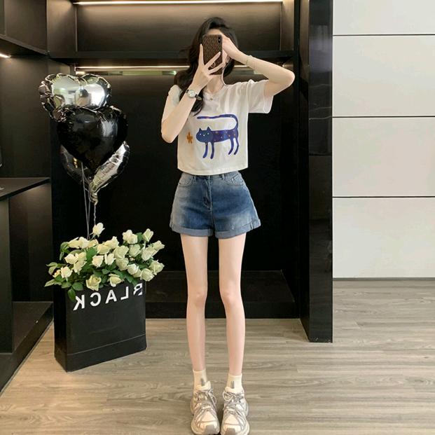 玉晶杺百货