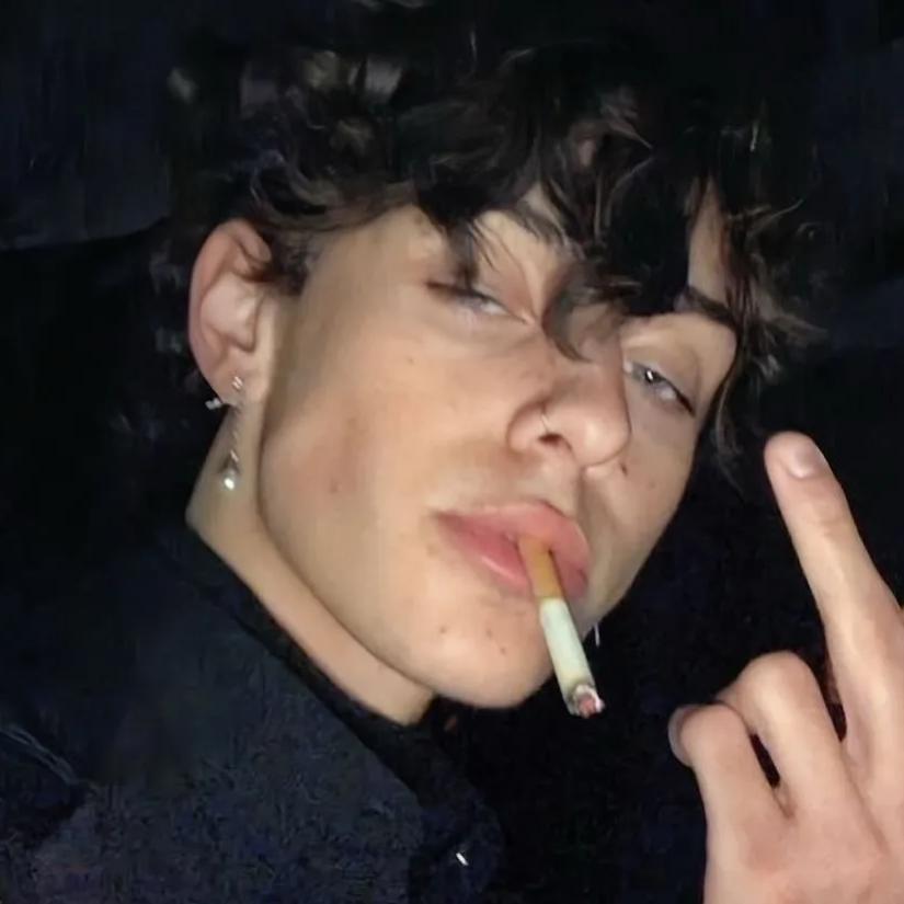 醉卧云台笑苍生