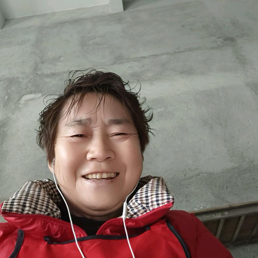 赵大姐（每晚七点三十分准时直播）