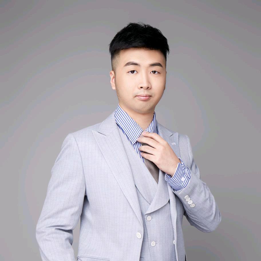 晖晖晖（粥护航本人）