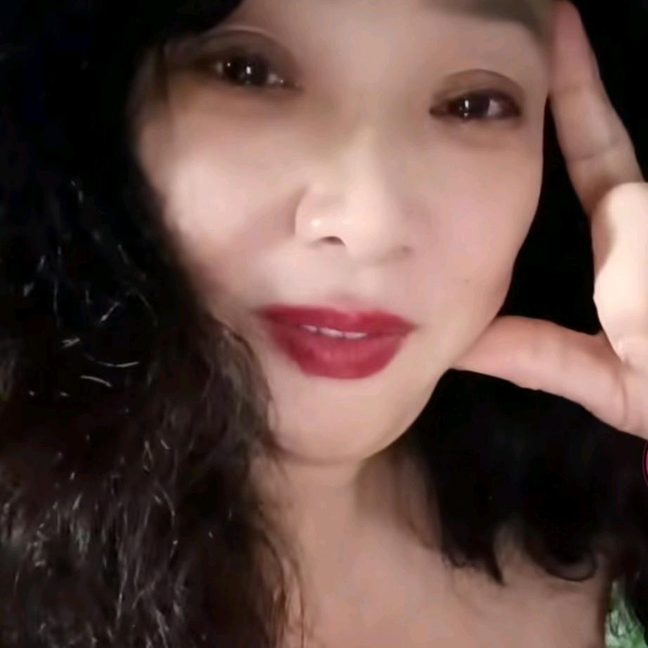 红玫瑰🌹1