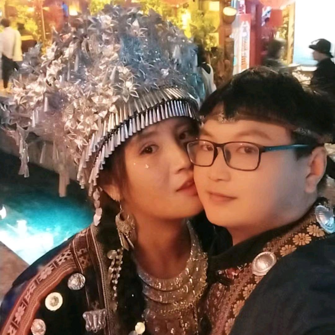 小李不讲李的男，，，