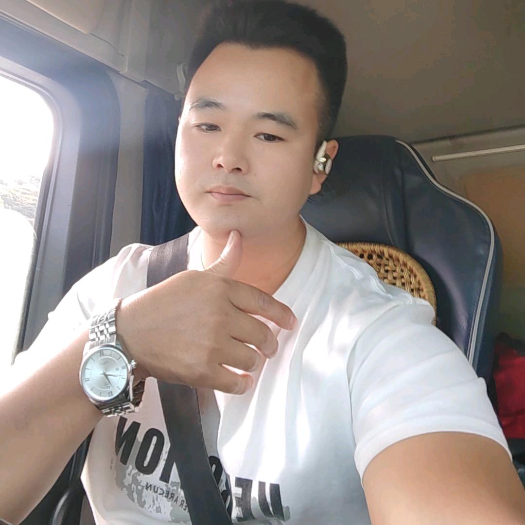 㣻罖