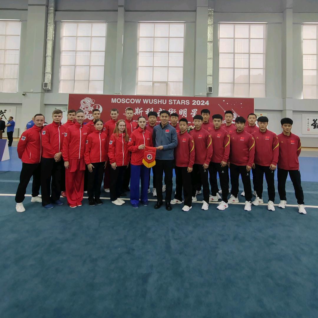 冰武公司慧闻武校李主任