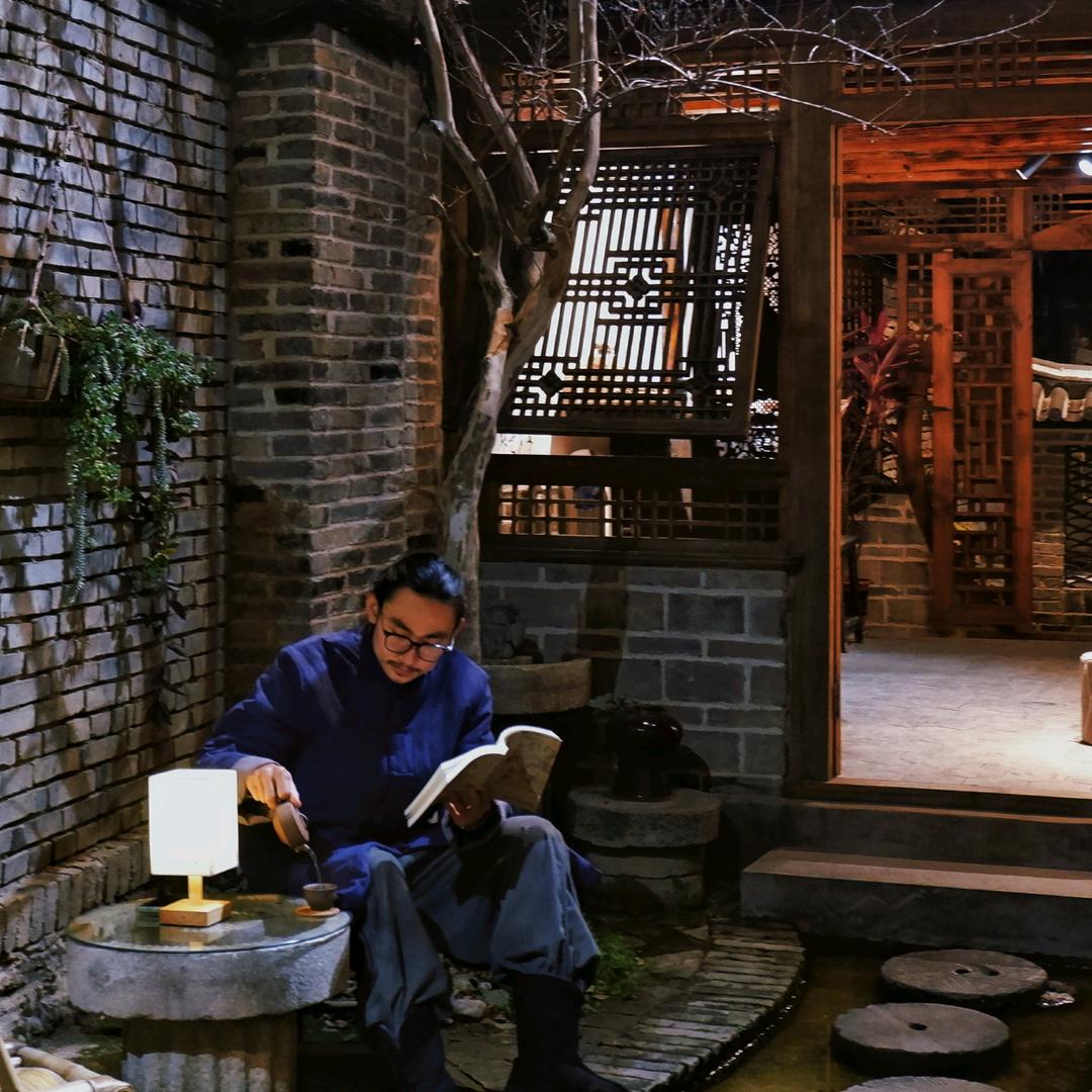 萃龙院