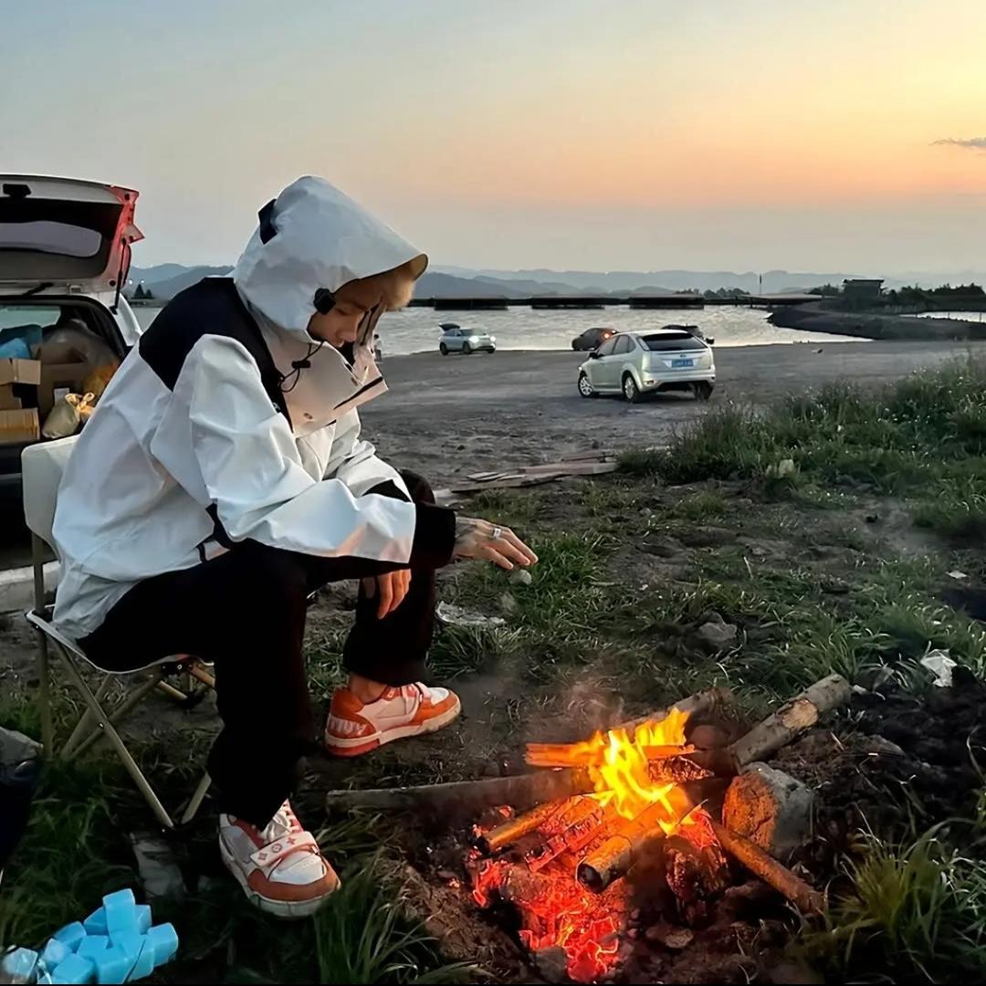 多次婉拒张子宁。