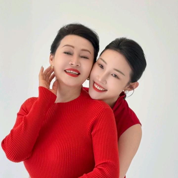 冰冰妈妈-花姐
