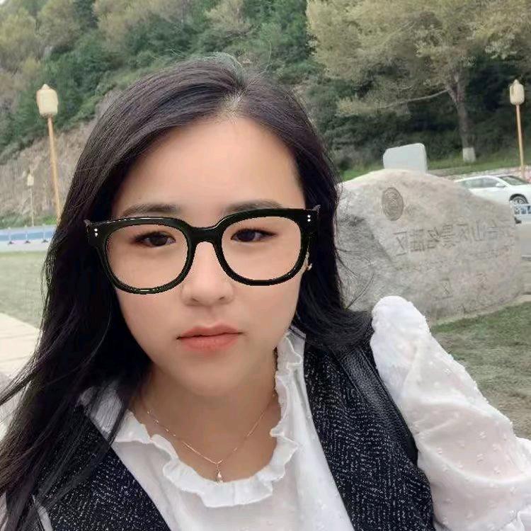 二妮奶公养殖/进口代乳粉菁菁