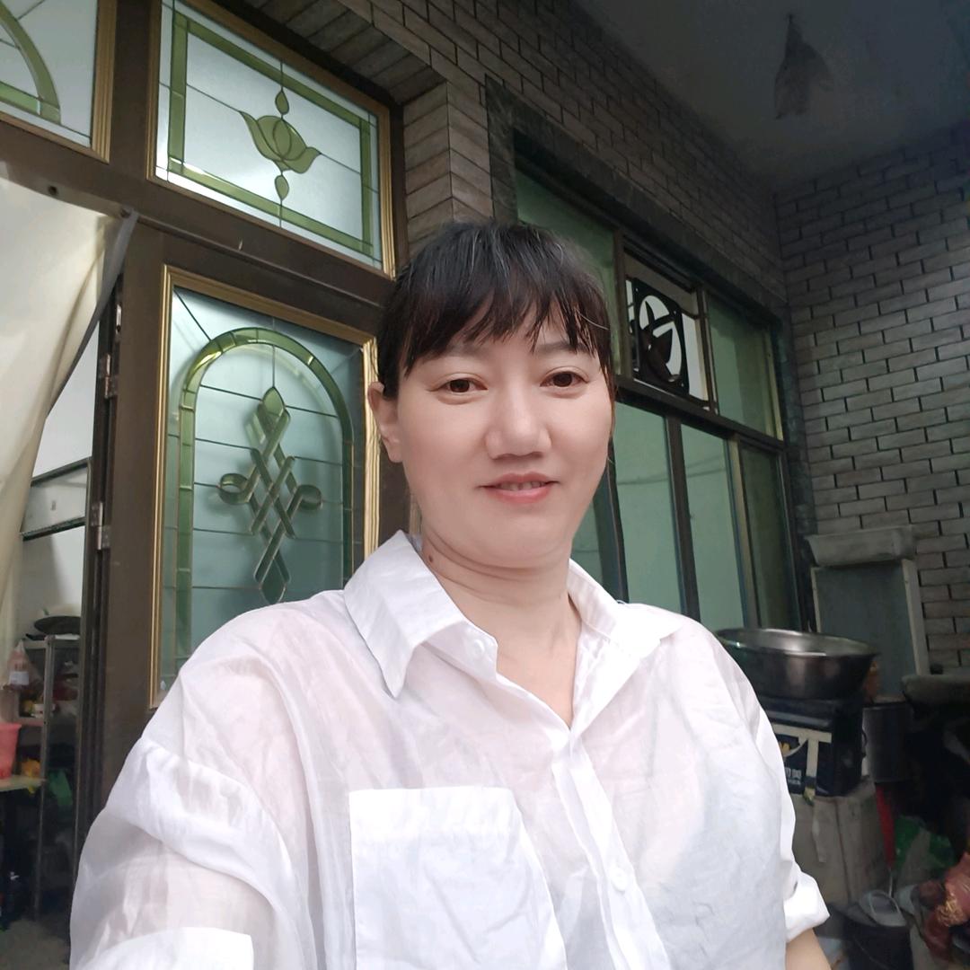 酸汤腊猪脚火锅，羊肉米线《邓姐》