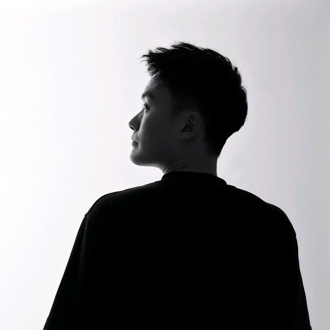 牵着小🐑逛公园