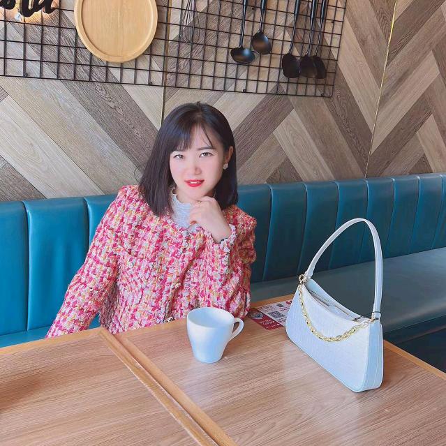 小酒窝@ 小虎牙@