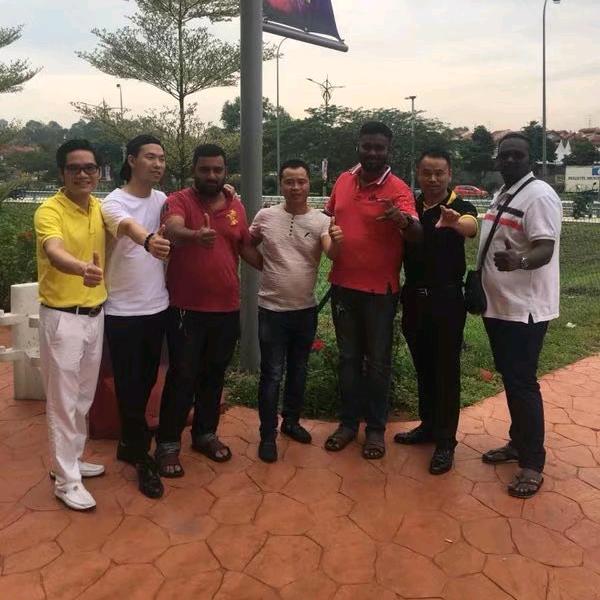 男人、永卟言败♥