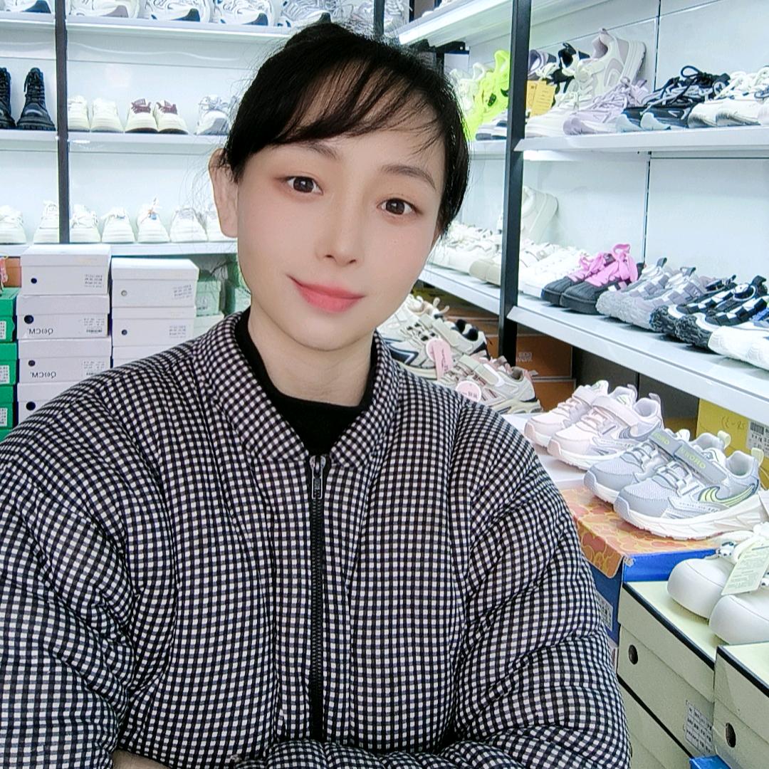 邯郸微微鞋店官方号