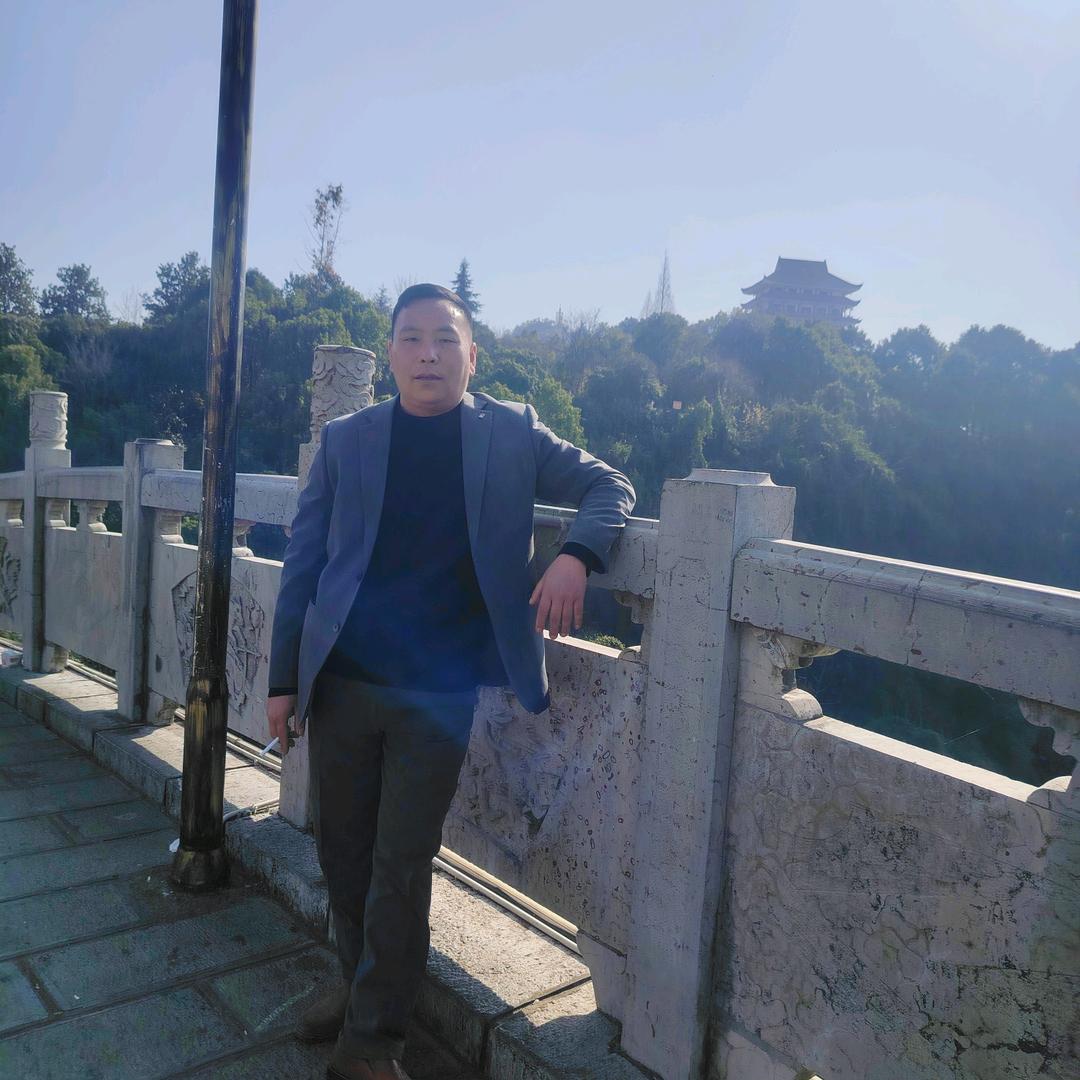 江边游侠