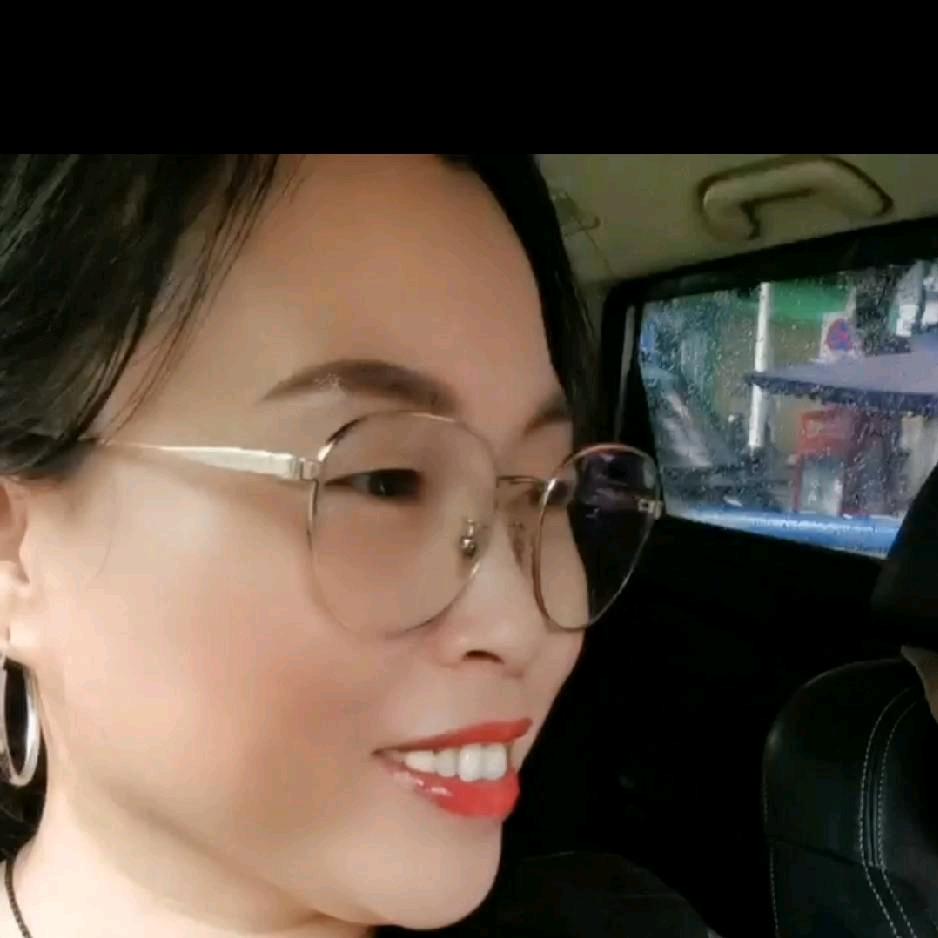 彩虹姐姐
