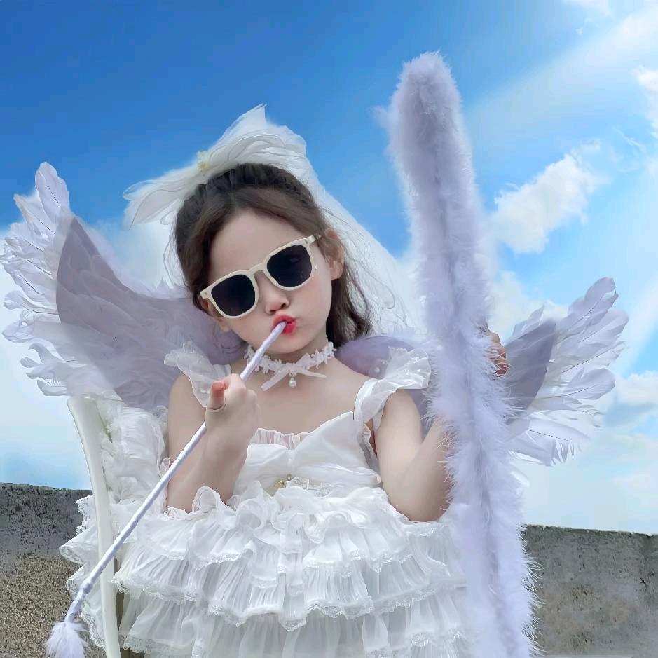 幸运的☀️𨰻𨰻