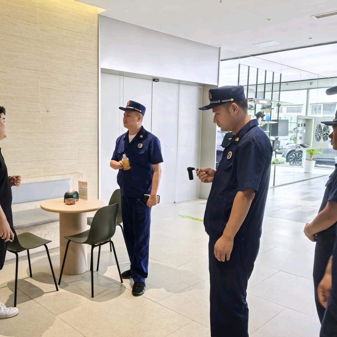 王优秀🚒（火焰蓝）