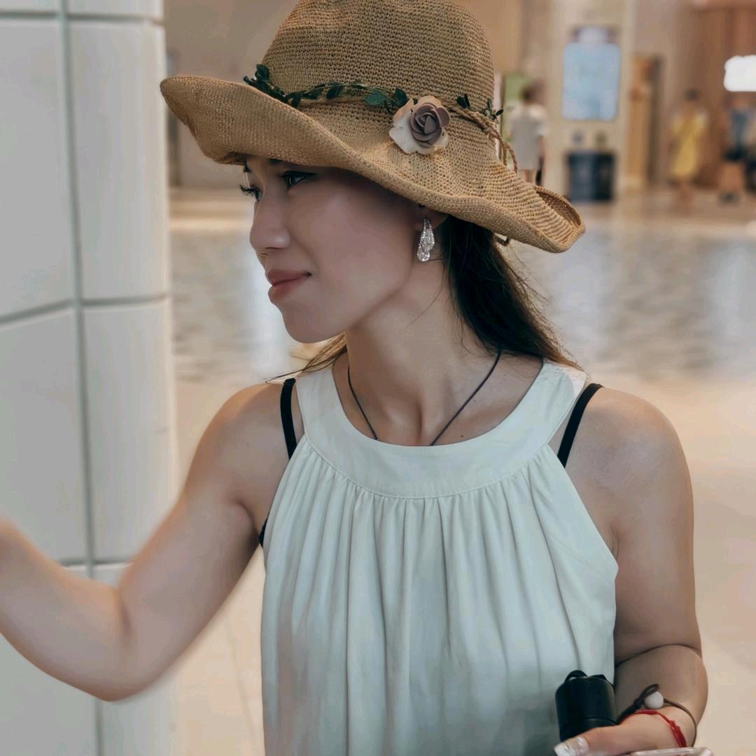 ♡̶҉꧔ꦿ冷眸᭄ꦿ