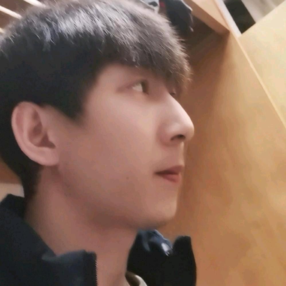 我家猫会后空翻🤓