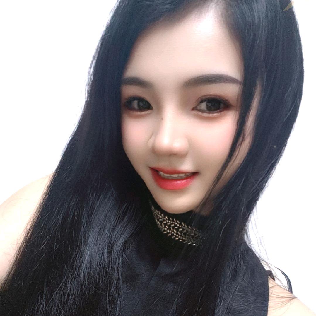 哈尼玛啊英