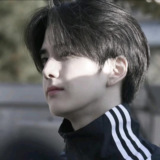 Heehoon •͈ᴗ⁃͈ ✧