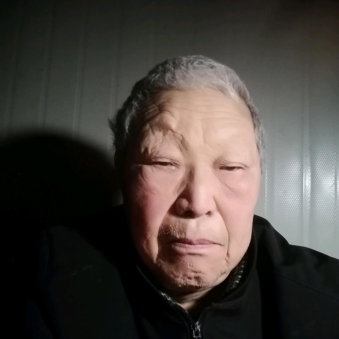 英一。登高