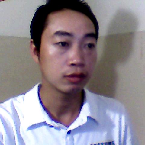 专做混凝土挡墙，挡土墙，框架梁，电塔基础