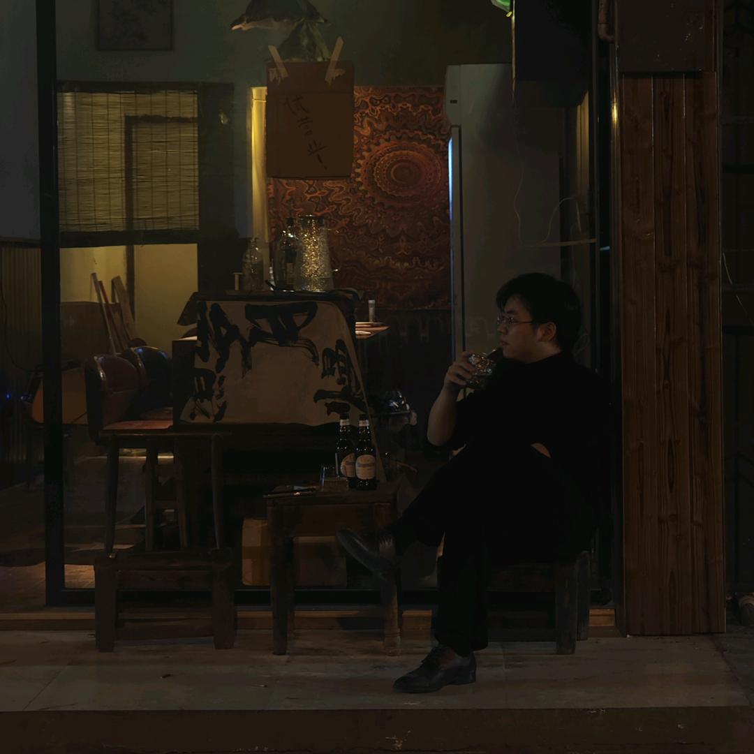 四九酒馆的日常