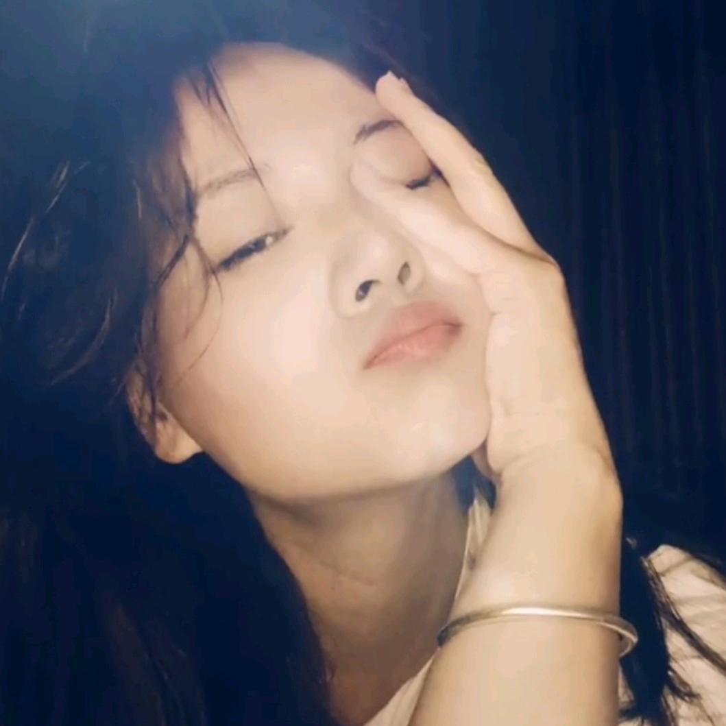 Hi  小姐姐
