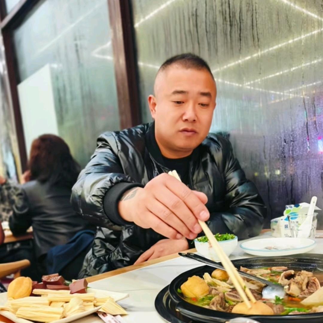 等待黎铭