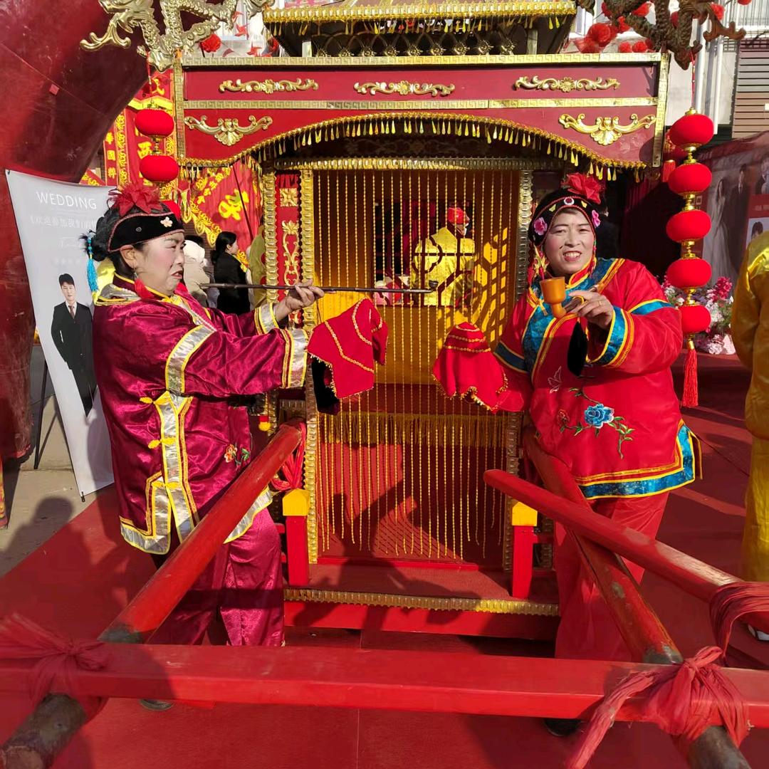 丁家马车花轿媒婆婚庆