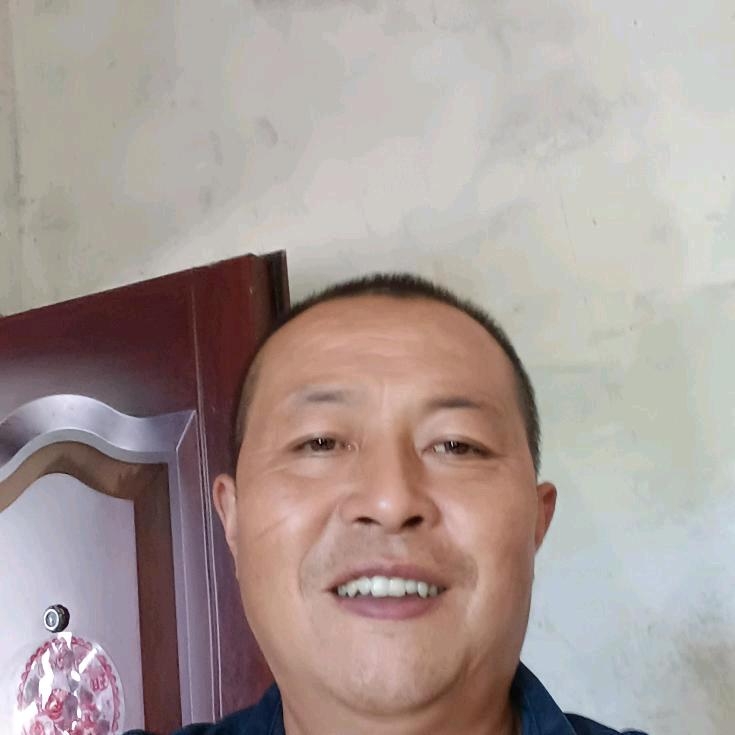 爱钩鱼的老贺