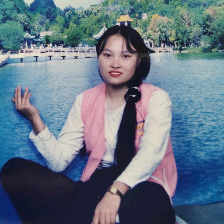 忧愁烦恼就玩抖音