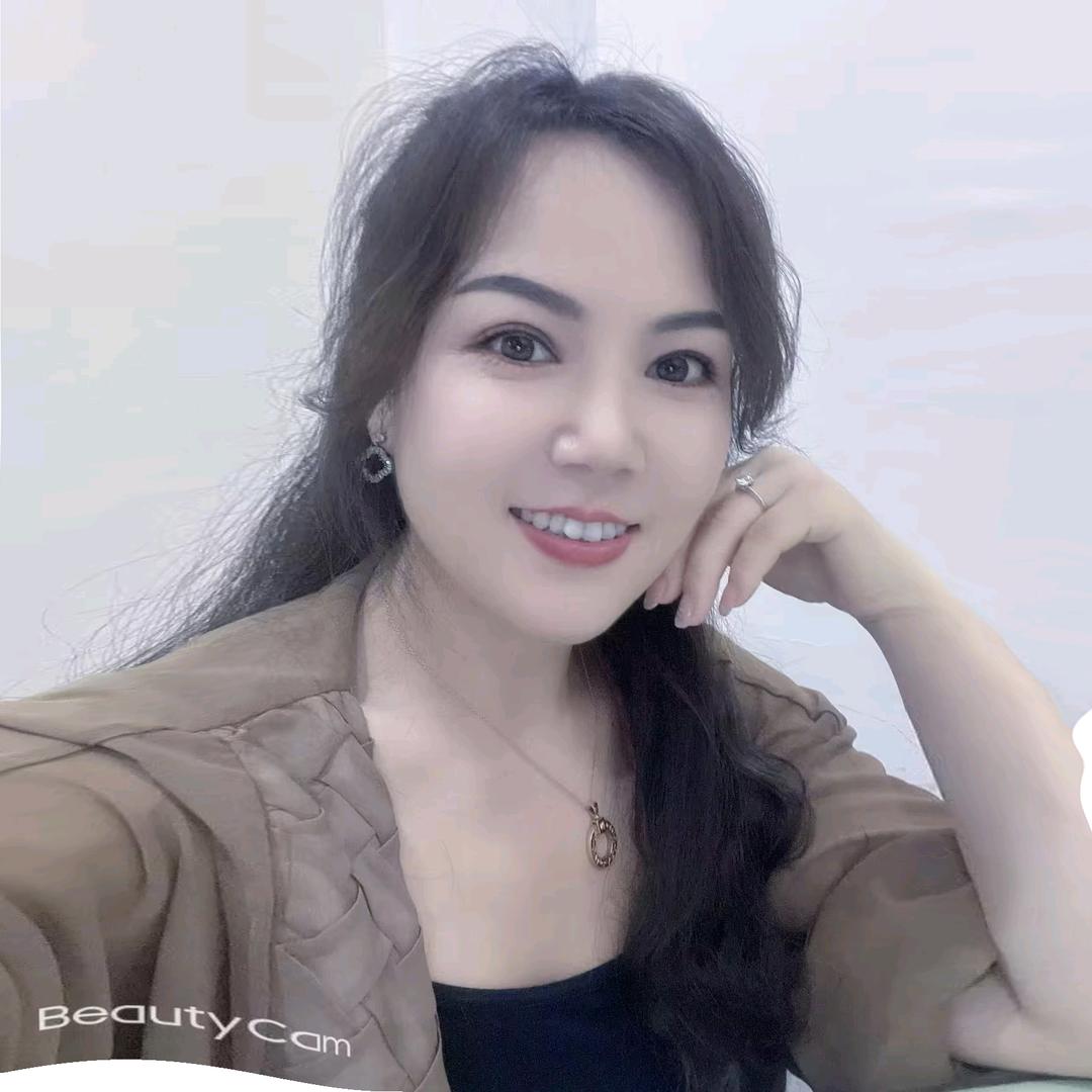 欧琪玲品牌女装