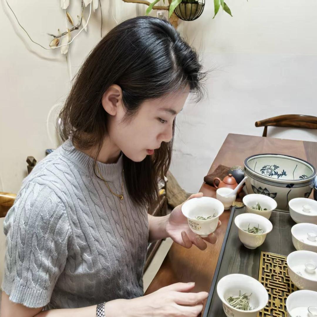 谷骏芸山(新景龙郡店)官方号