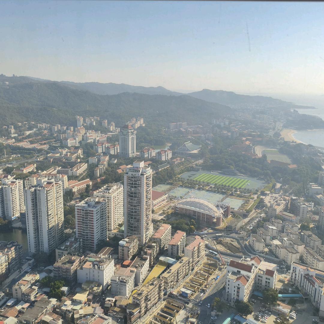 小小纷
