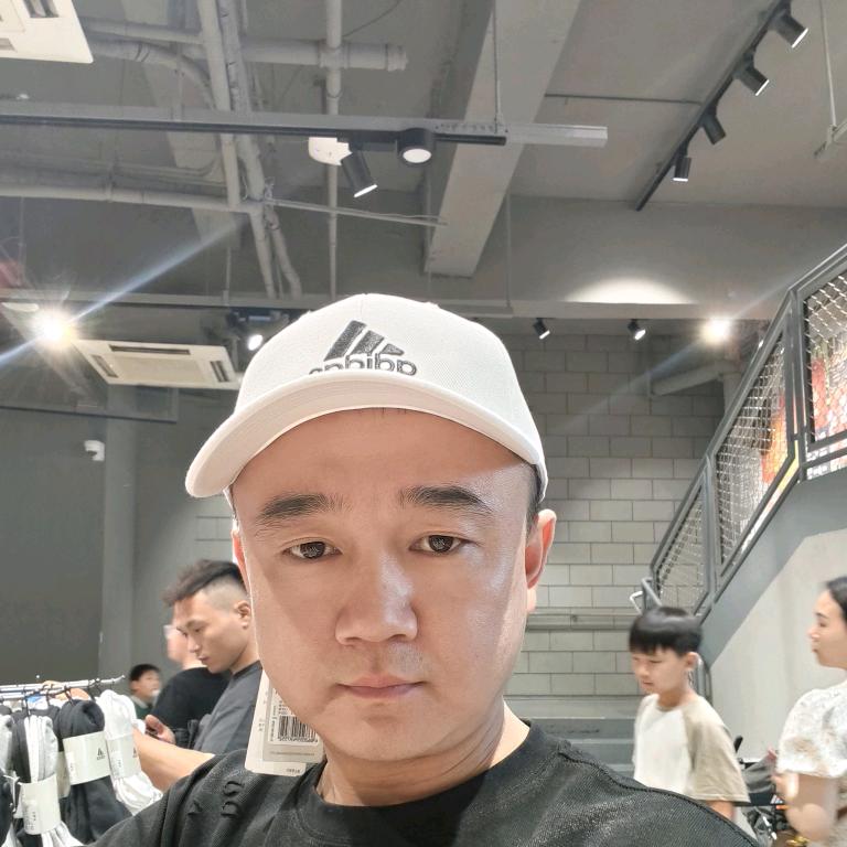 侯哥在努力