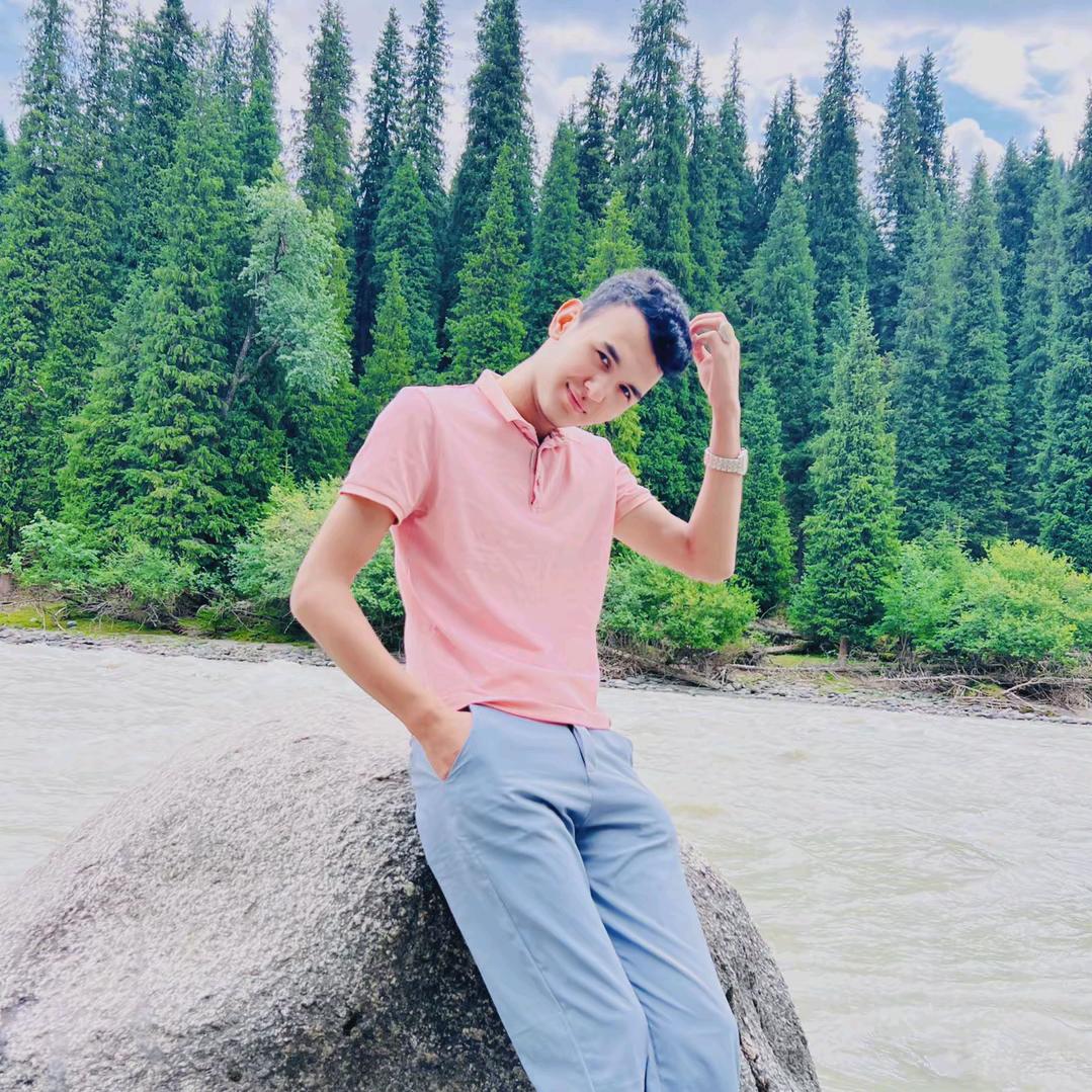 aMMaR🧶
